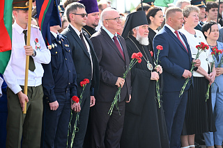 Епископ Леонид принял участие в праздничном мероприятии, посвящённом Дню народного единства