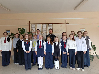 «Воплощение в образе Богородицы высшего идеала Матери»: беседа c учащимися Лясковичской средней школы