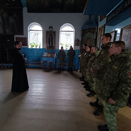 Военнослужащие пограничной заставы посетили Свято-Покровского женский монастырь города Хойники