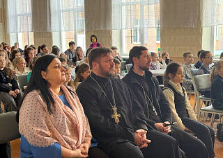 Пасхальный праздник прошел в средней школе №2 города Туров