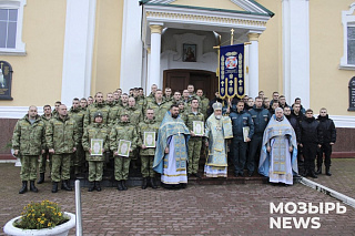 В кафедральном соборе г. Мозыря молитвенно почтили праздник иконы Божией Матери «Скоропослушница»