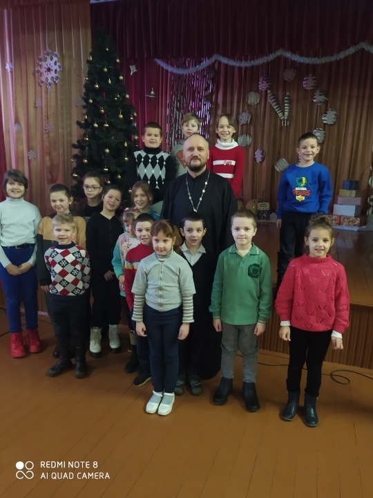 Встреча священника с учащимися Копаткевичской средней школы