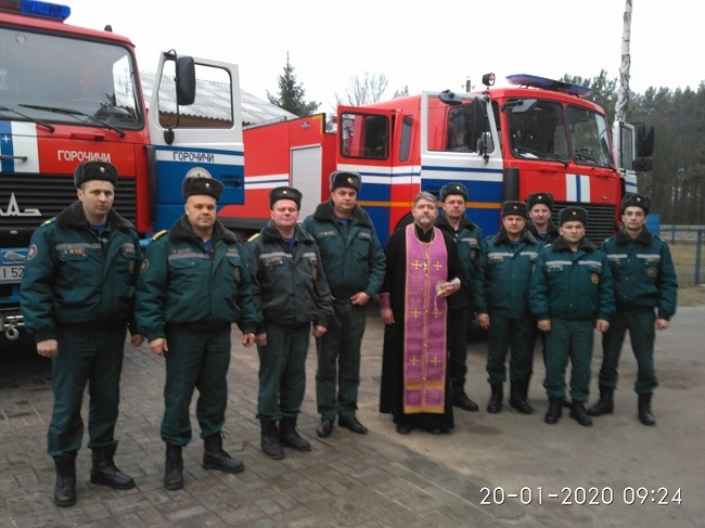 Священнослужитель совершил освящение техники ПАСП в аг. Горочичи
