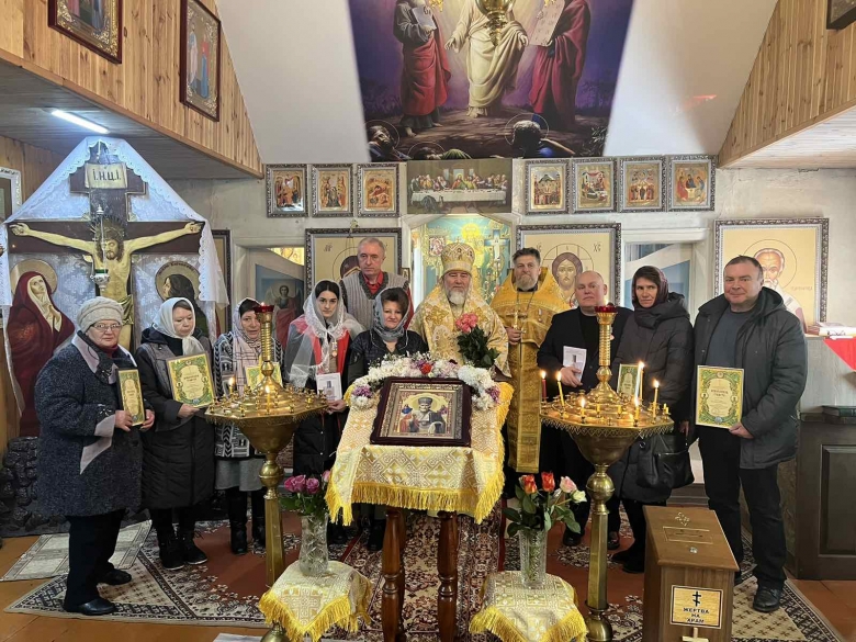 В день памяти святителя Николая Чудотворца епископ Леонид возглавил Литургию в одноименном храме в г. п. Брагин