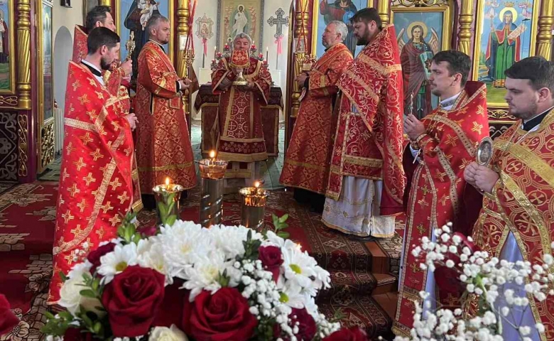 В пятницу Светлой седмицы архипастырь совершил Литургию в Параскевинском храме г. Житковичи