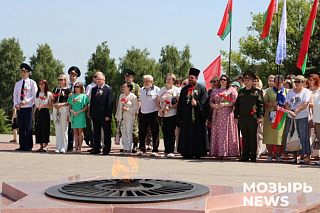 В Мозыре представители Туровской епархии присоединились к Всебелорусской минуте молчания