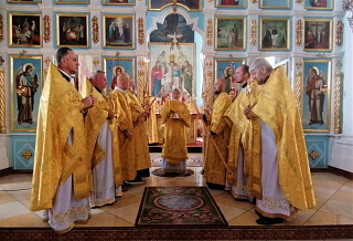 В Туровской епархии молитвенно отметили День Крещения Руси 