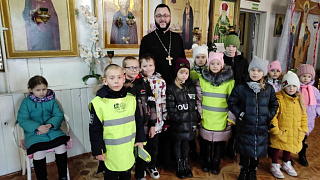 В Наровле занятие факультатива по основам православной культуры провели в храме