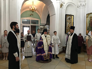 В канун праздника Преображения Господня епископ Леонид совершил Всенощное бдение в кафедральном соборе г. Мозыря