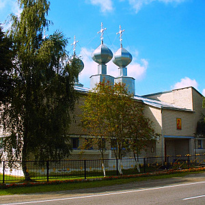 Храм Иверской иконы Божией Матери д. Запесочье