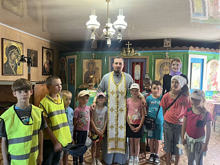 В Хойникском монастыре прошла встреча с учащимися Средней школы №2 г. Хойники