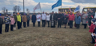 В д. Жуки Ельского района прошел траурный митинг по случаю 80-летия трагедии в Хатыни