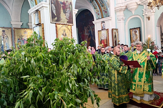 Епископ Леонид совершил Всенощное бдение в канун праздника Входа Господнего в Иерусалим